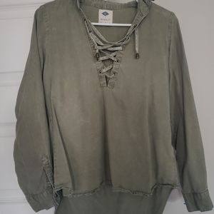 Long sleeve blouse